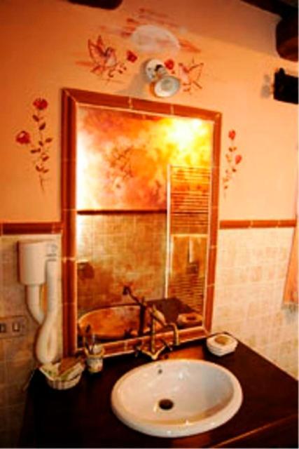 Il Paradiso Del Re Arcevia Zimmer foto